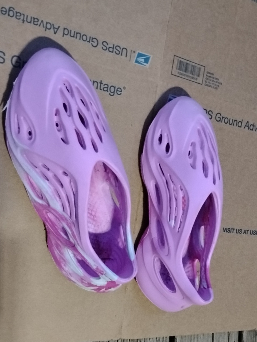 Boutique 9 Lavender Pink Slip-On Ventilated Clogs Size 42